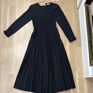Zara Black Long Sleeve Pleated Dress